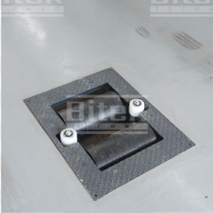 Speedometer SPED 1011 - ugradni uređaj za merenje brzine kod mopeda